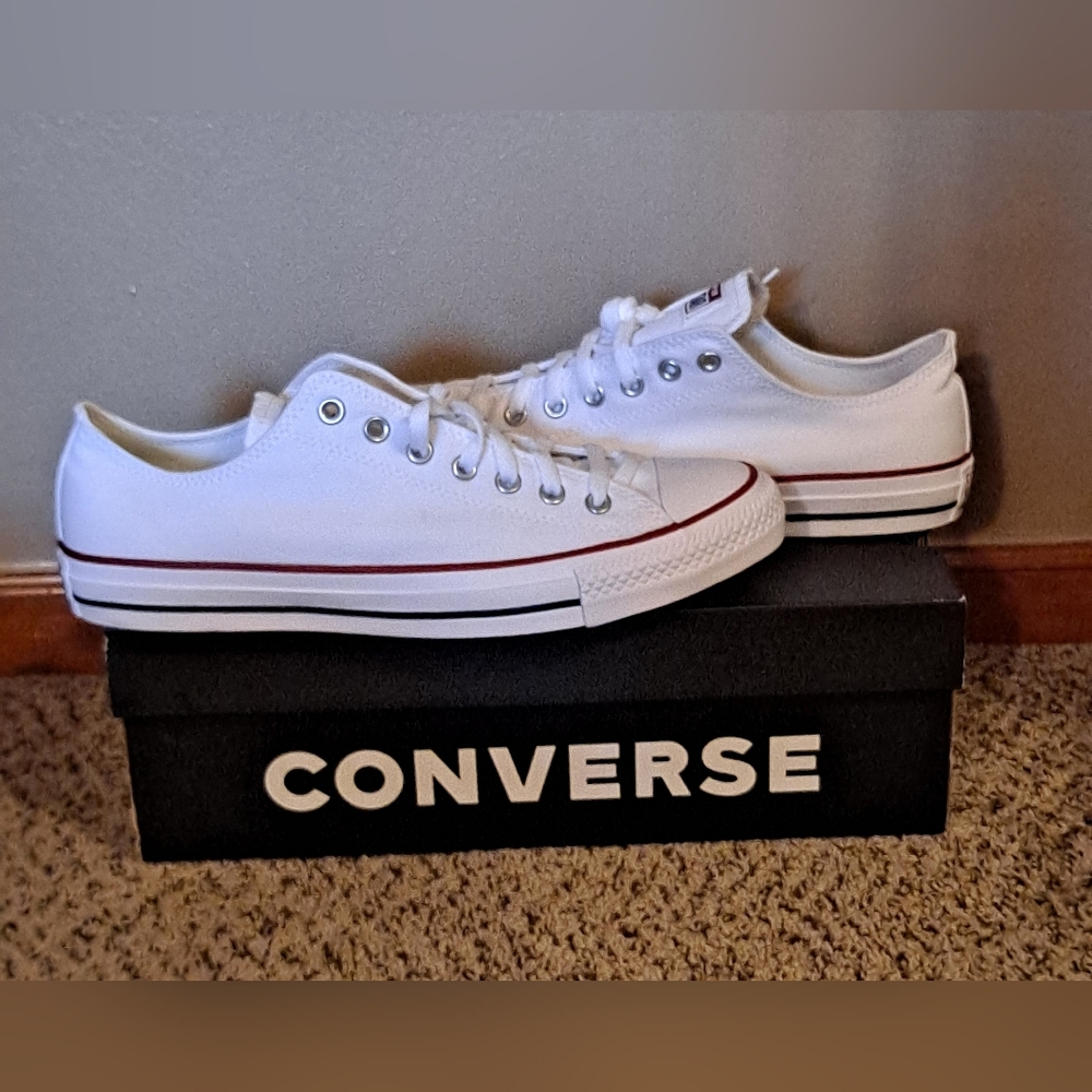 Converse All Star Optical White Low-Top Sneakers             Men 11 Women 13